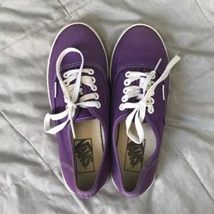 Vans .